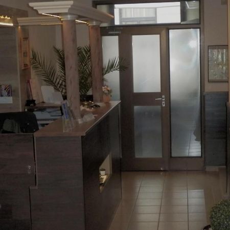 Caesar Panzio Otel Pápa Dış mekan fotoğraf