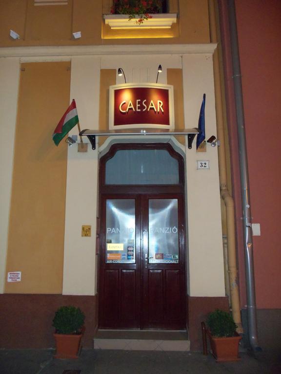 Caesar Panzio Otel Pápa Dış mekan fotoğraf
